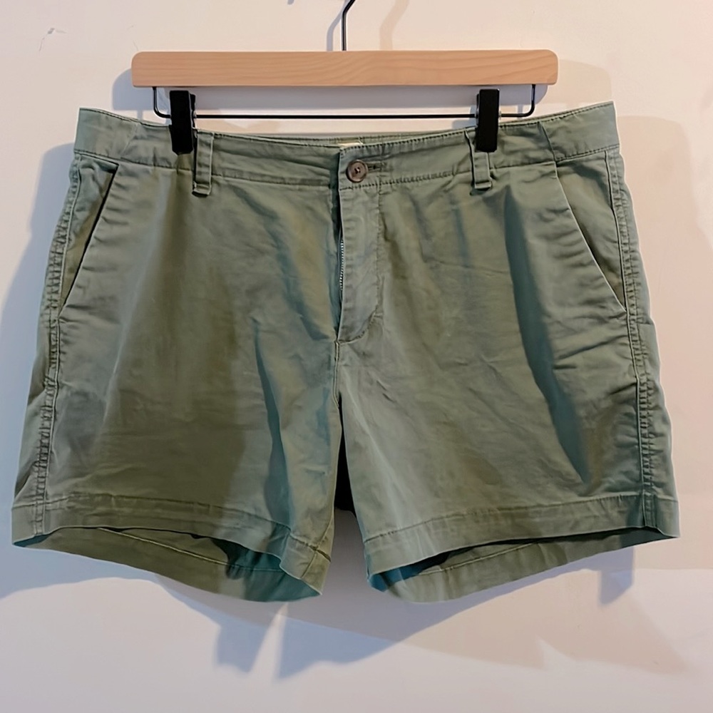 Gap Women’s Shorts. Size 12
